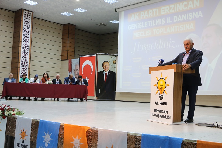 Ak parti Erzincan Genişletilmiş İl Danışma Meclisi toplantısında konuşan Türk