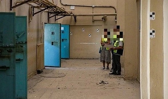 Ardahan cezaevinde tutuklu olarak bulunan İ.E., bulunduğu koğuşta intihar ederek