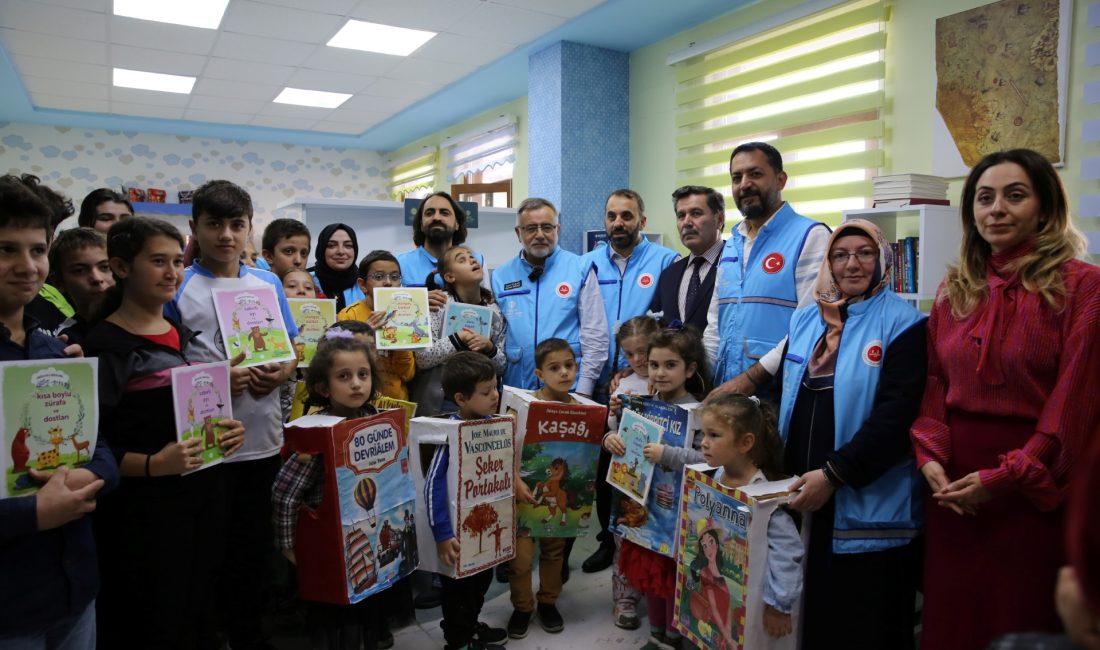 Türkiye Diyanet Vakfı, “Hediyem Kitap Olsun” kampanyasıyla 469 kütüphaneye 101.930