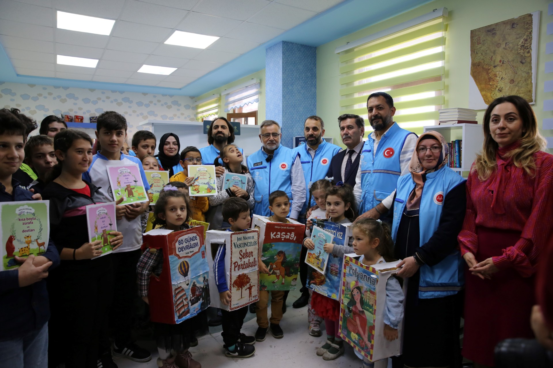 Türkiye Diyanet Vakfı, “Hediyem Kitap Olsun” kampanyasıyla 469 kütüphaneye 101.930