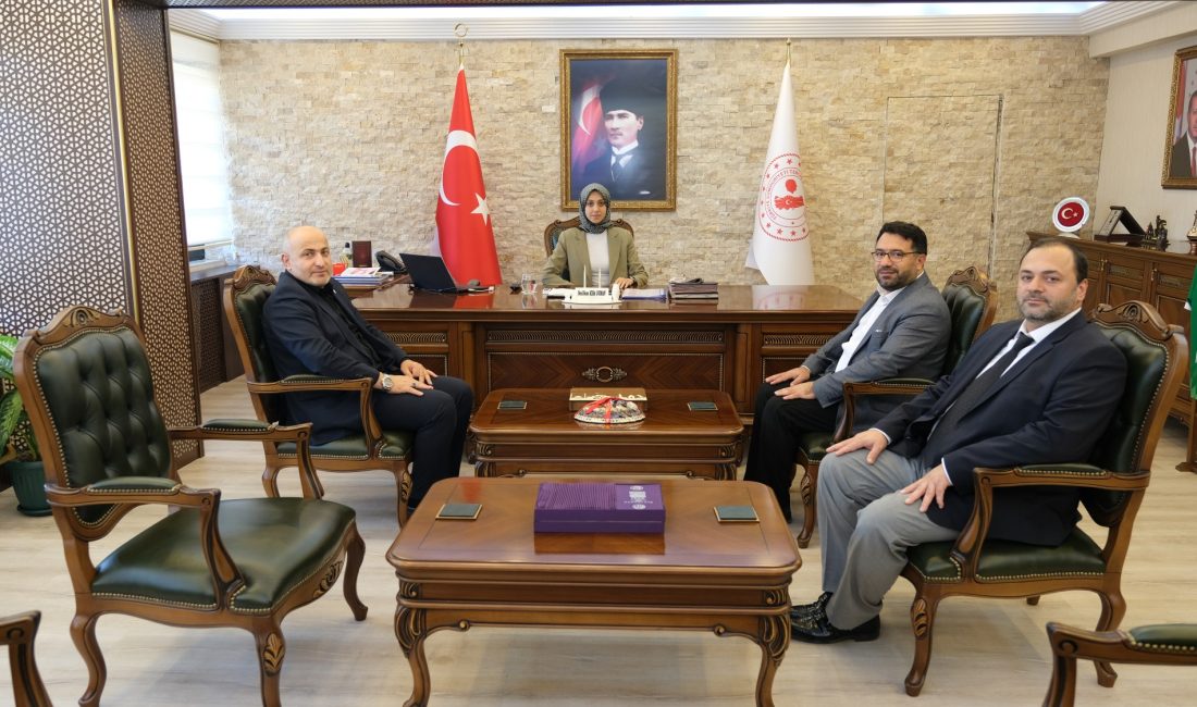Erzincan İl Müftüsü İsmail Fakirullahoğlu, İl Müftü Yardımcısı Medet Şahin