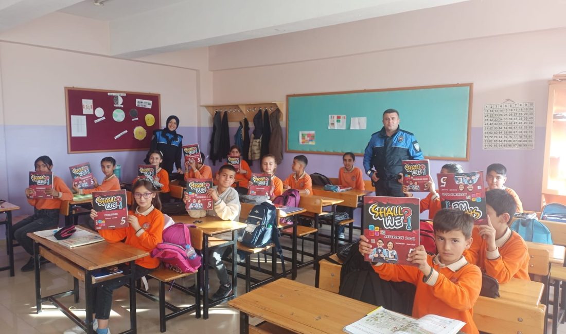 Erzincan İl Emniyet Müdürlüğü Toplum Destekli Polislik Şube Müdürlüğü personelleri
