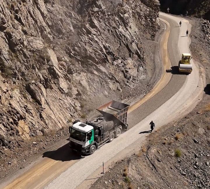 Yol, Medeniyetin Ayak İzidir. Erzincan İl Özel İdaresinin 2024 yol