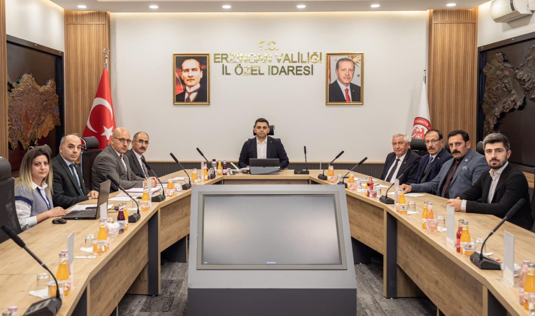 Vali Yardımcısı/ Erzincan İl Özel İdaresi Genel Sekreteri Mehmet Emre