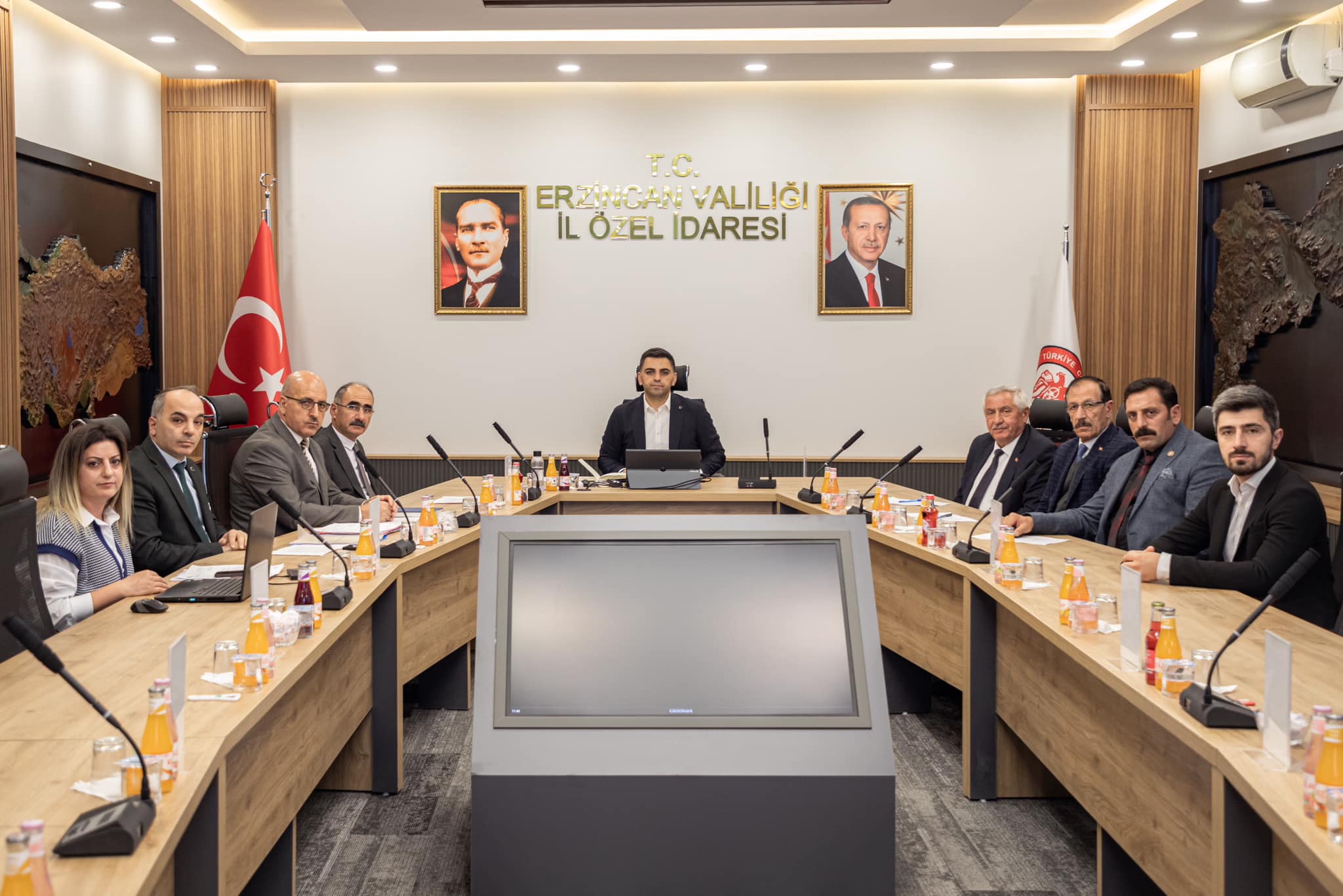 Vali Yardımcısı/ Erzincan İl Özel İdaresi Genel Sekreteri Mehmet Emre