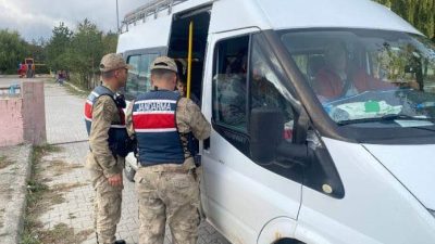 Huzurlu okul önleri ve huzurlu sokaklar uygulaması kapsamında Erzincan İl