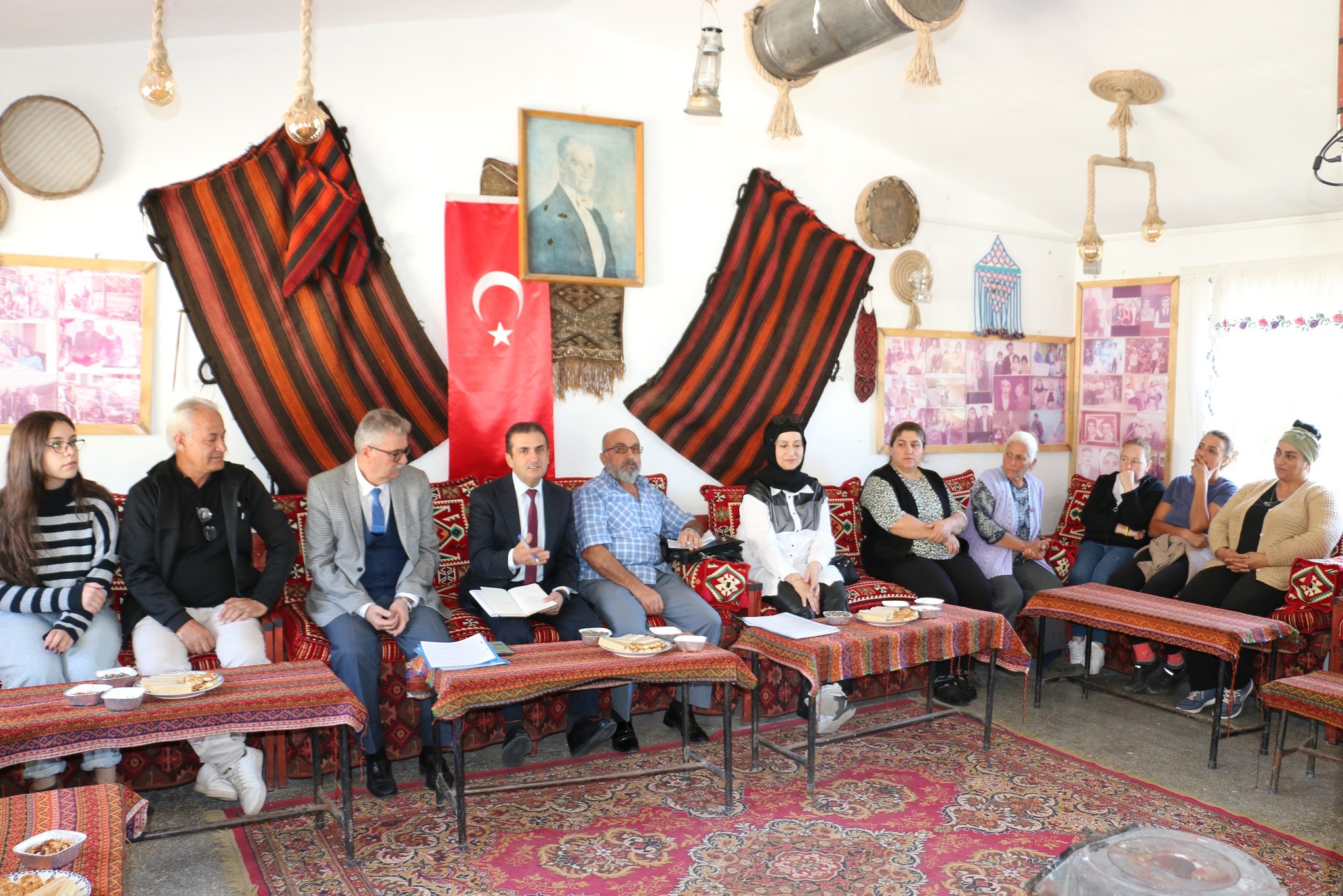 Erzincan Merkez ilçeye bağlı Tatlısu Köyü’nde kadınlar harekete geçiyor. Geçimini