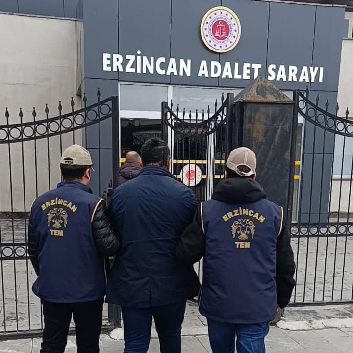 Erzincan Polisi araması bulunan şahıslara yönelik yaptığı operasyonda 20 yıl