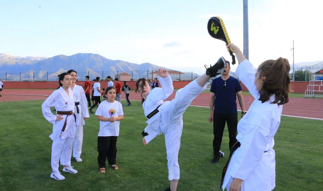 Milli Eğitim Bakanlığı tarafından yürütülen Okul Sporları faaliyetleri kapsamında farklı