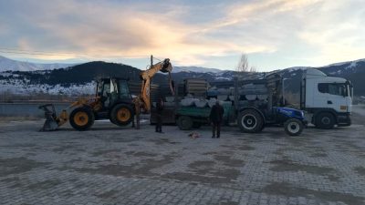 Erzincan’da köylerdeki meralarda otlayan hayvanların günlük su ihtiyaçlarının giderilmesi ve