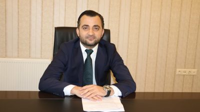 2016~2024 yılları arasında dört dönem Erzincan Barosu başkanlığını yürüten Av.