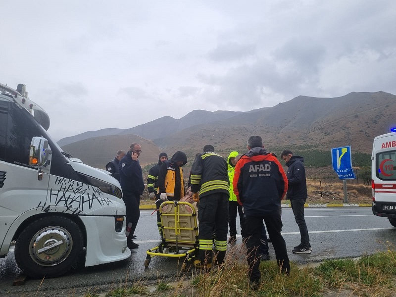 Erzincan’da sabah saatlerinde başlayan sağanak yağış sonrasında Sakaltutan mevkiinde meydana