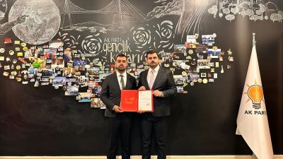 AK Parti Gençlik Kolları Başkanı ve İzmir Milletvekili Eyyüp Kadir