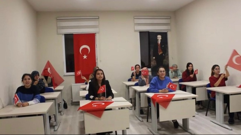 Salih Baba Yurt Müdürlüğü’nde 29 Ekim Cumhuriyet Bayramı, öğrencilere ulusal