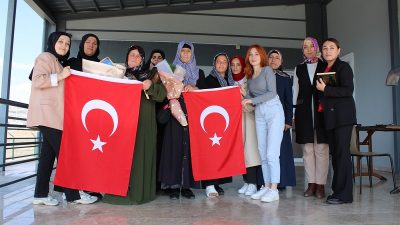 Erzincan Terzi Baba Yurdu, şehit ailelerine ev sahipliği yaparak vefa