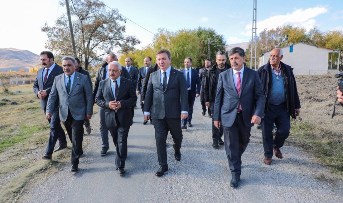Erzincan Merkez Beşsaray köyünü ziyaret eden Erzincan Valisi Hamza Aydoğdu