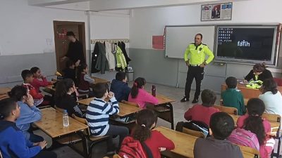 Refahiye Bölge Trafik Denetleme İstasyon Amirliği personelince,7’den 70’e Trafik Eğitimi”