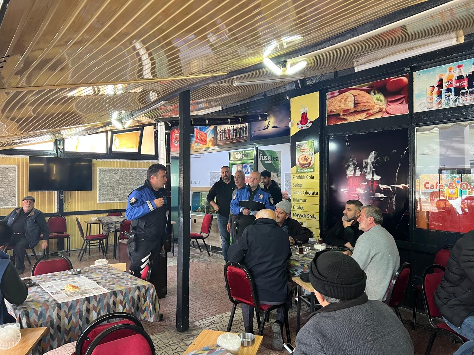 Havaların soğuması ile birlikte soba kullanımının arttığı Erzincan’da Polis vatandaşları