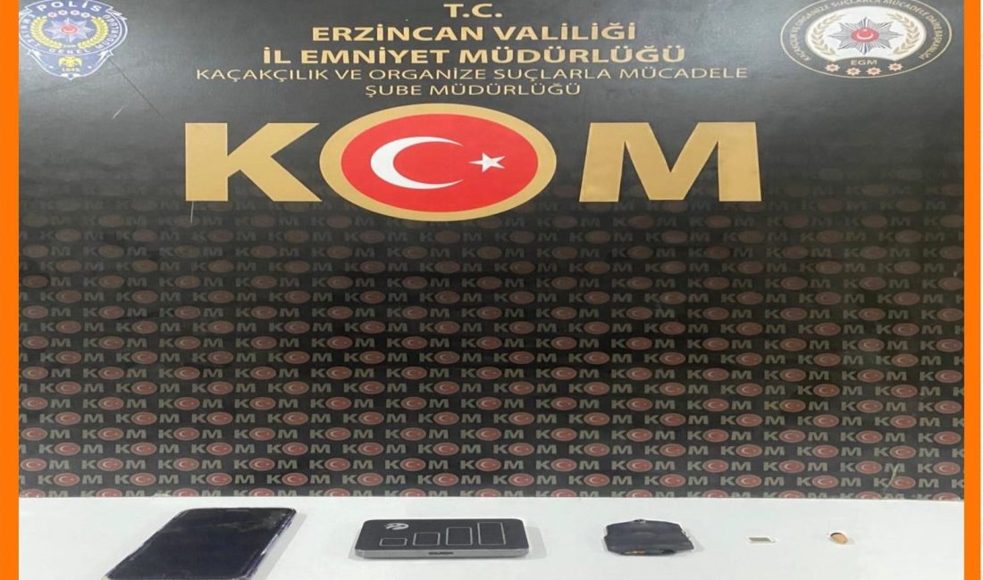 Erzincan’da girdiği ehliyet sınavında üzerinde iletişim düzeneği kurduğu ve usulsüzlük