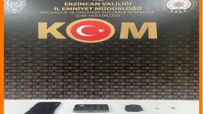 Erzincan’da girdiği ehliyet sınavında üzerinde iletişim düzeneği kurduğu ve usulsüzlük