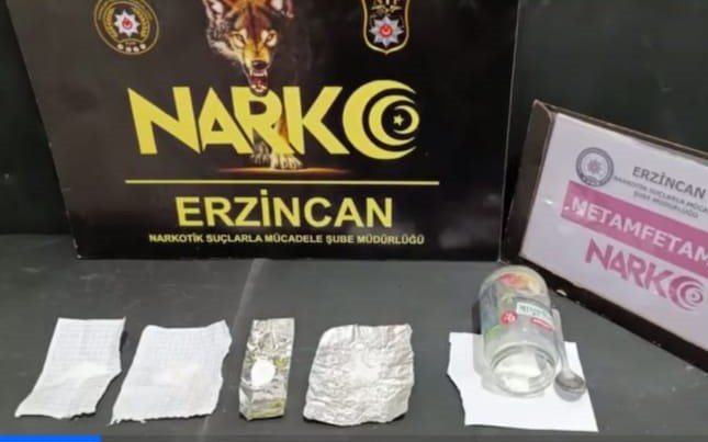 Uyuşturucu ile mücadelesini aralıksız sürdüren Erzincan Polisi gerçekleştirdiği operasyonda 5