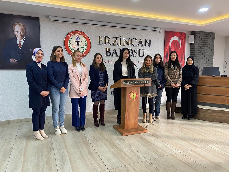 Erzincan Barosu Kadın Hakları Komisyonu tarafından 25 Kasım kadına yönelik