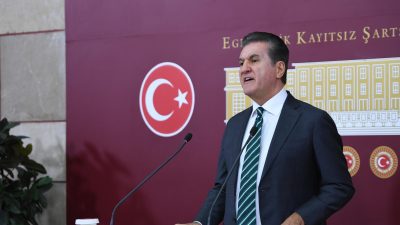 CHP Erzincan Milletvekili Mustafa Sarıgül, Kartalkaya Kayak Merkezi'nde yaşanan yangın