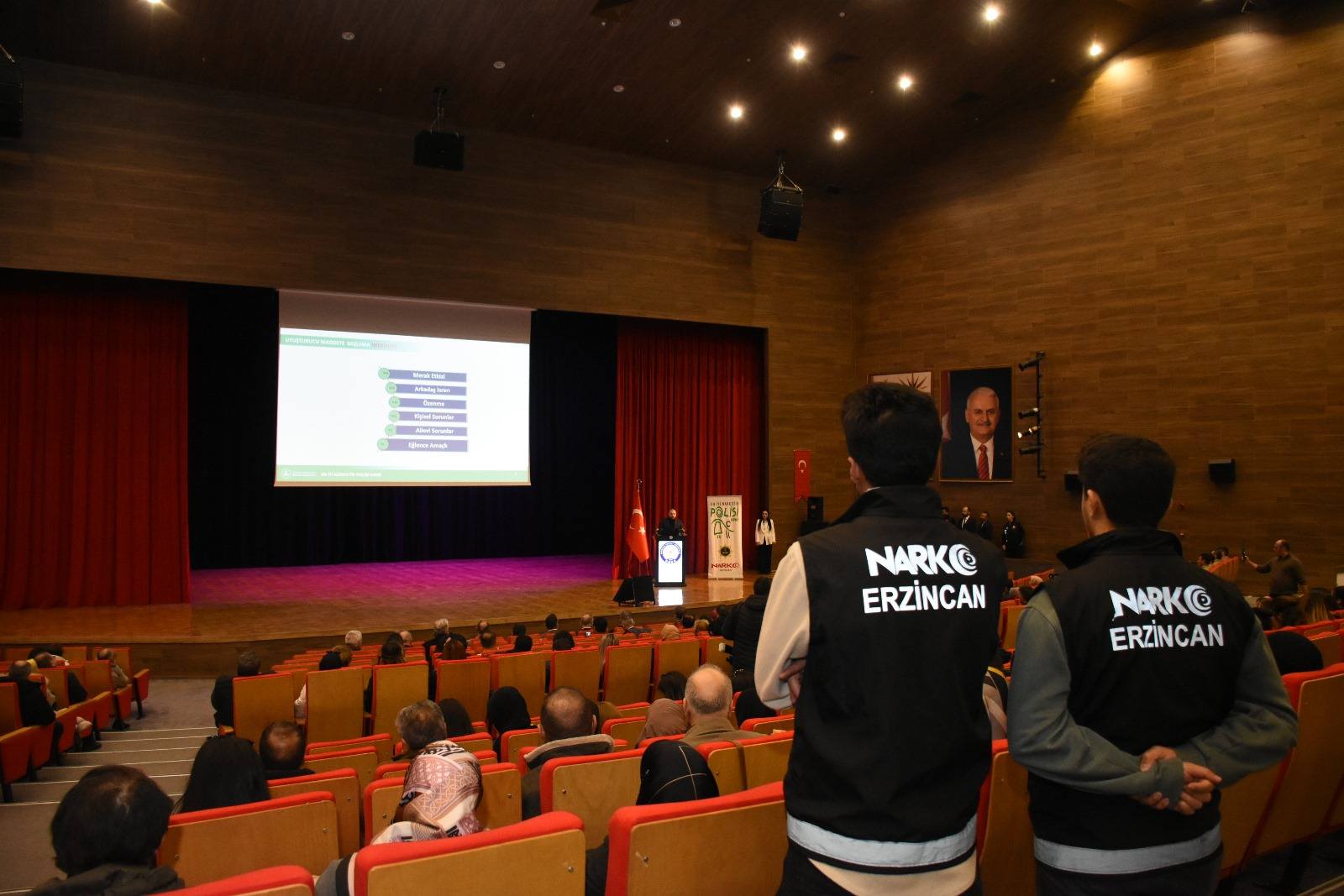 Erzincan’da İçişleri Bakanlığı koordinesinde hayata geçirilen "En İyi Narkotik Polisi;