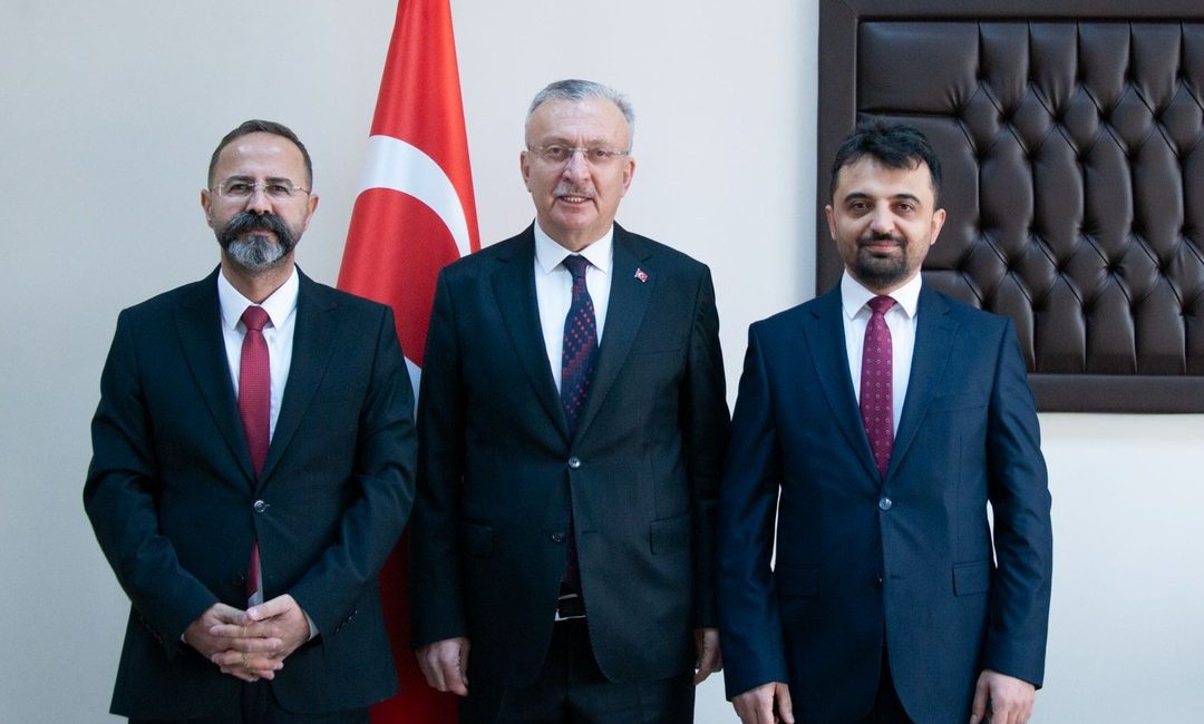 Erzincan Binali Yıldırım Üniversitesi Mühendislik Mimarlık Fakültesi Dekanlığına Prof. Dr.