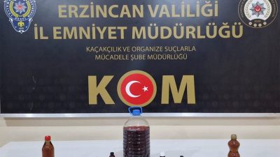 Erzincan Polisi tarafından gerçekleştirilen sahte alkol operasyonu kapsamında sahte alkol