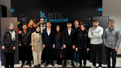 "Dijital Geleceğe Yolculuk" ana temasıyla Ankara’da gerçekleştirilen Türkiye Bilişim Derneğinin