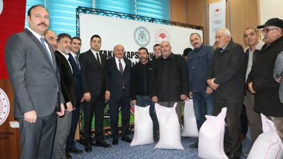 Erzincan’da kuru fasulye yetiştiriciliği yapan çiftçilere, Erzincan’da üretilen yüzde 100