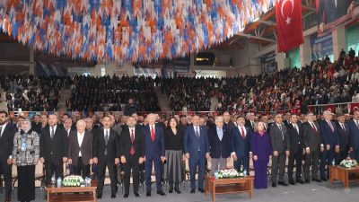 AK Parti Erzincan 8’nci İl Olağan Kuruluna katılan Binali Yıldırım;