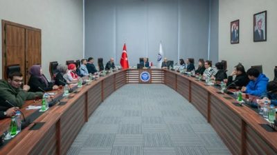 Erzincan Binali Yıldırım Üniversitesi Rektörü Prof. Dr. Akın Levent, EBYÜ