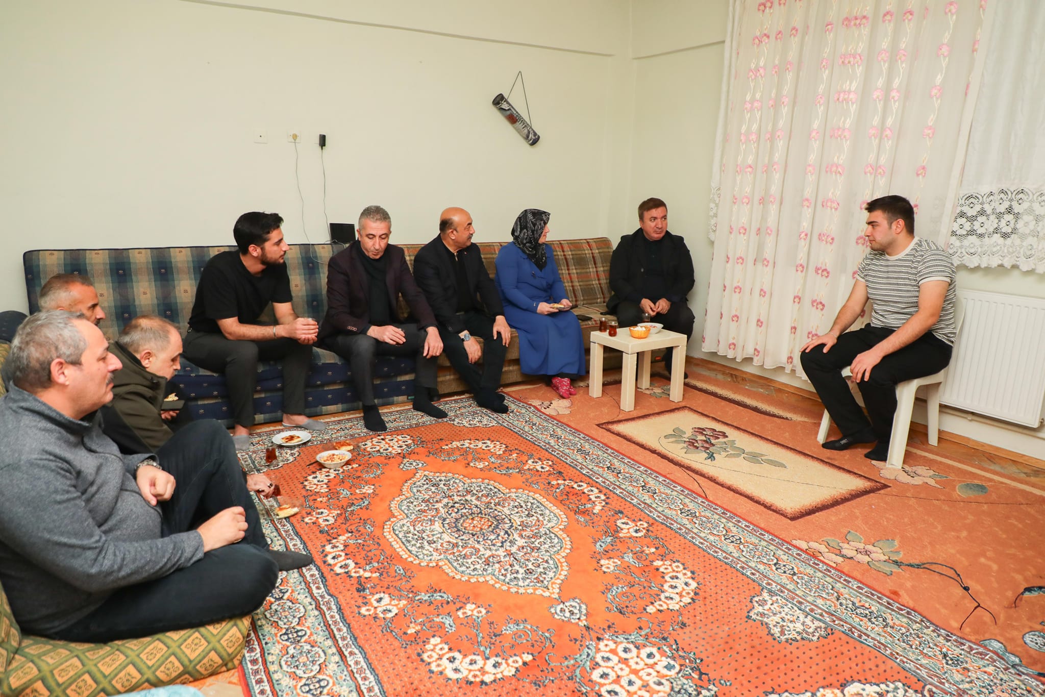 Erzincan Valisi Hamza Aydoğdu beraberindeki birim amirleriyle birlikte Erzincan Hukuk