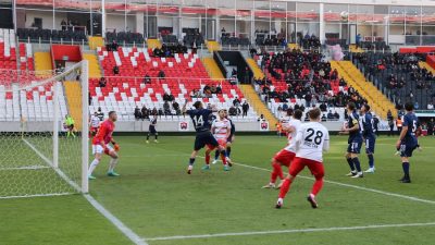 TFF 2. Lig Beyaz gurup 17. Hafta mücadelesinde kendi sahasında