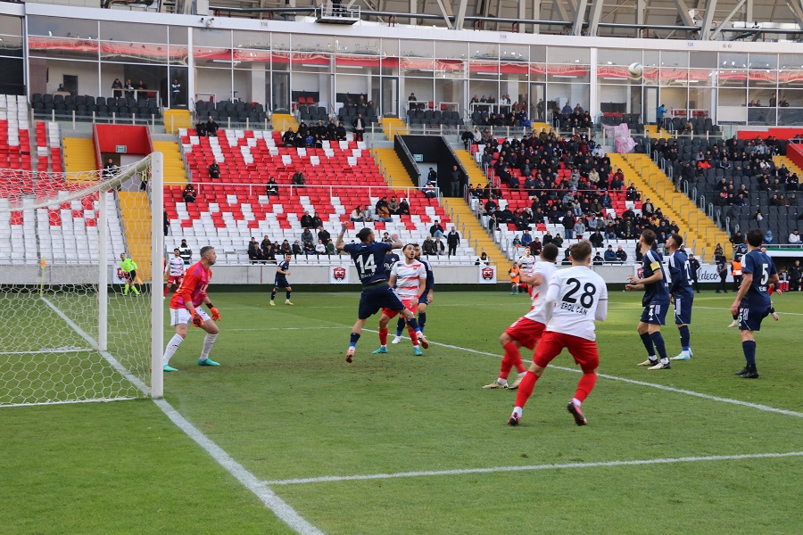 TFF 2. Lig Beyaz gurup 17. Hafta mücadelesinde kendi sahasında