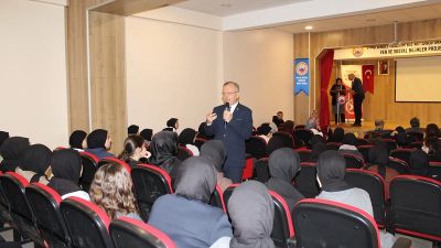 Erzincan Binali Yıldırım Üniversitesi Rektörü Prof. Dr. Akın Levent, TOBB