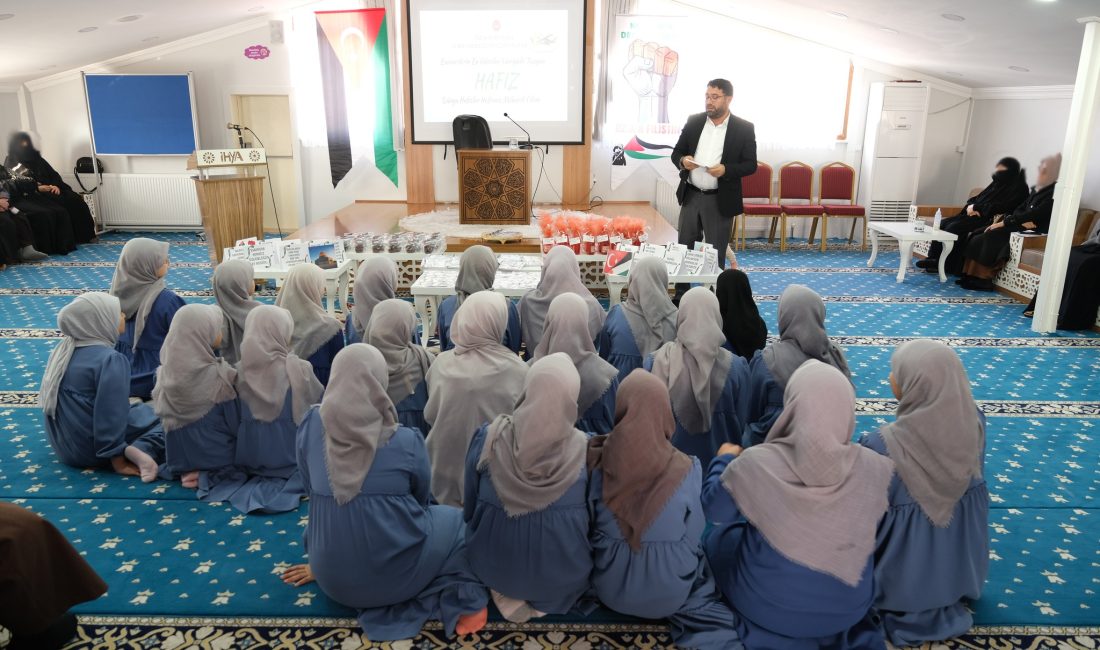 Erzincan İl Müftülüğü Sümbül Valide Sultan Kız Kur’an Kursunda Tefsir
