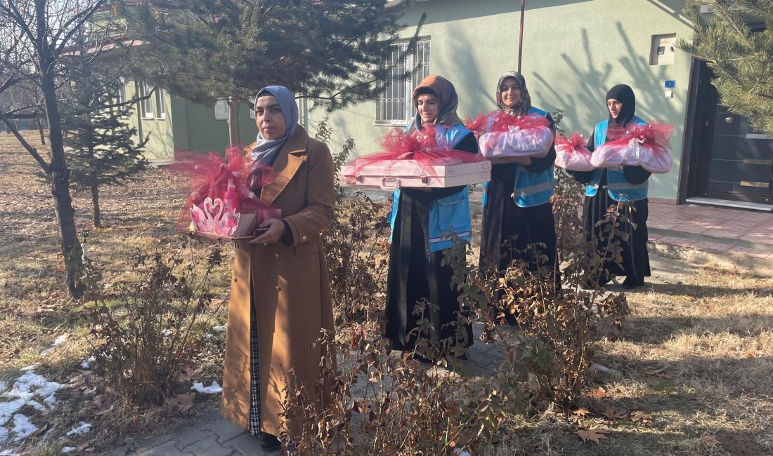 Erzincan İl Müftülüğü Türkiye Diyanet Vakfı Erzincan Kadın Kolları gönüllüleri,
