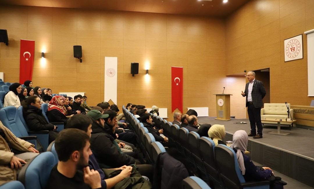 Erzincan Binali Yıldırım üniversitesi Rektörü Prof. Dr. Akın Levent, Gençlik