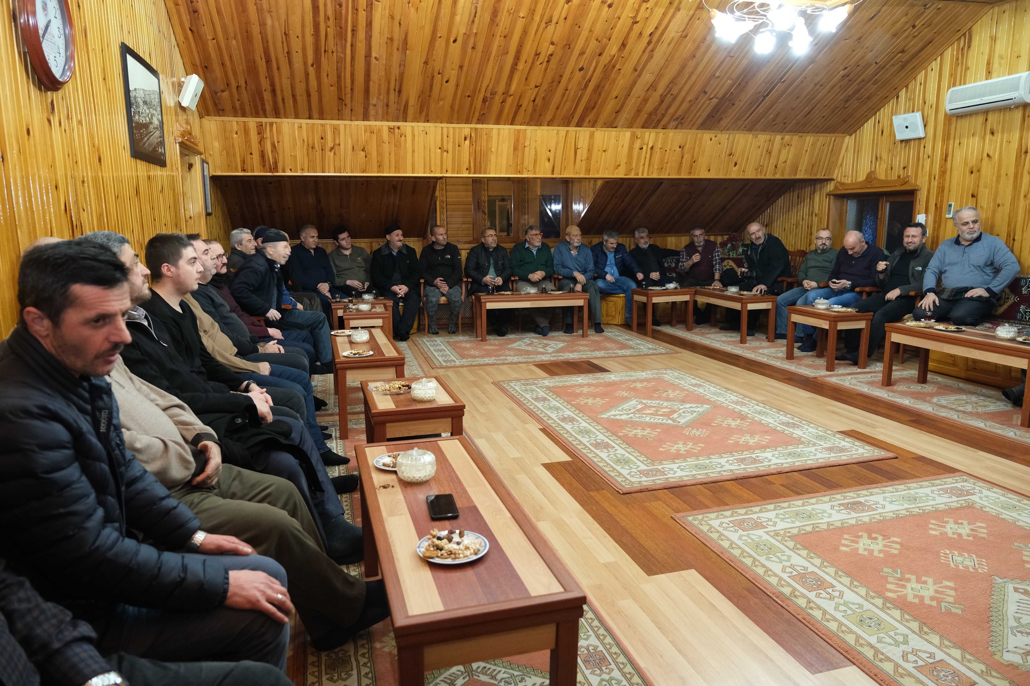 Diyanet İşleri Başkan Yardımcısı Doç. Dr. Burhan İşliyen, Erzincan Kemahlılar