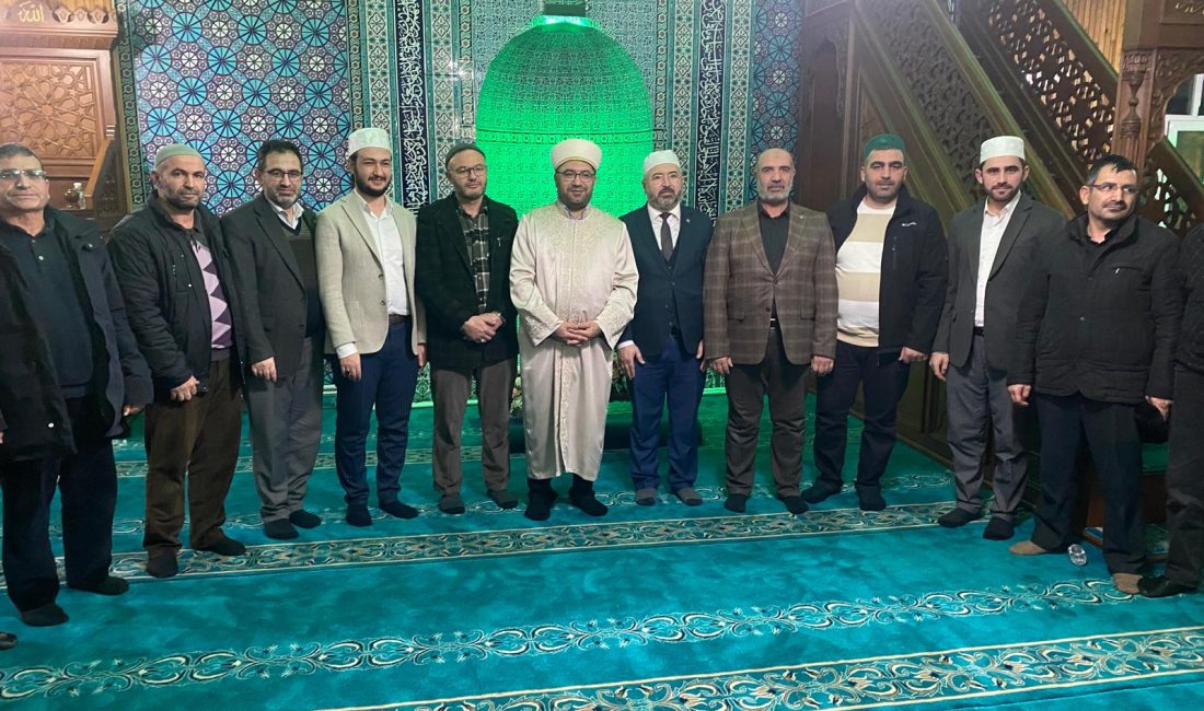 Erzincan İl Müftüsü İsmail Fakirullahoğlu, müftü yardımcımız Gökhan Badem ile