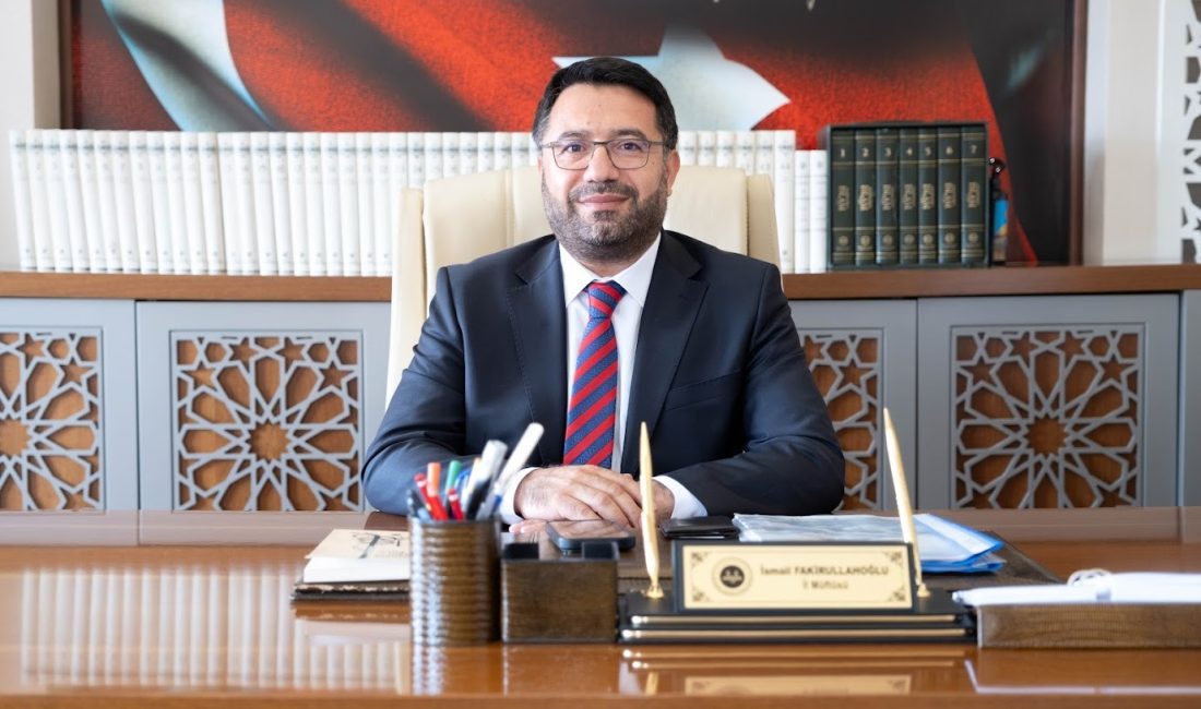 Miraç Kandili dolayısıyla bir mesaj yayımlayan Erzincan İl Müftüsü İsmail