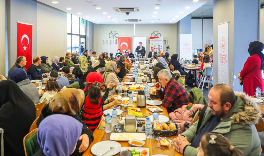 Aile ve Sosyal Hizmetler İl Müdürlüğünün düzenlediği kahvaltı programında koruyucu