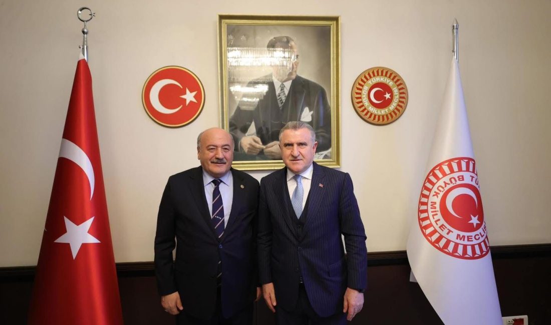 Gençlik ve Spor Bakanı Osman Aşkın Bak ile bir araya