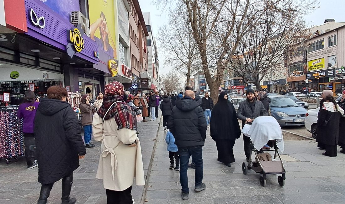 Merkez üssü Erzincan’da 3,2 büyüklüğünde bir deprem meydana geldi. Saat