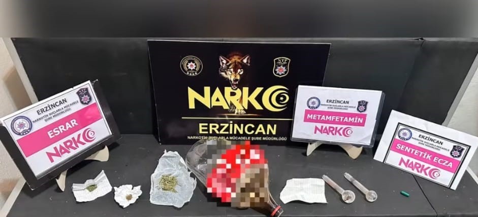 Erzincan polisi uyuşturucuyla mücadele kapsamında gerçekleştirdiği operasyonlarda 4 şahsı yakaladı.