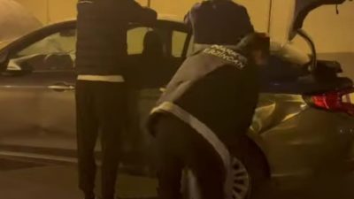 Uyuşturucu ile mücadelesini sürdüren Erzincan Polisi Sokak satıcılarına yönelik gerçekleştirdiği