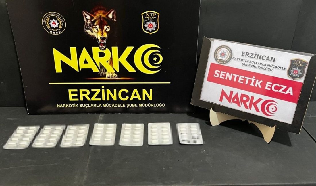 Erzincan polisi uyuşturucuyla mücadele kapsamında gerçekleştirdiği operasyonda 2 şüpheli şahsı
